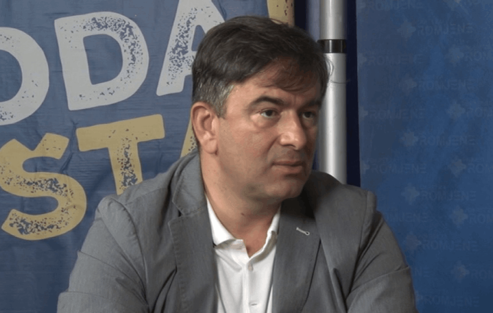 NEBOJŠA MEDOJEVIĆ NAPUSTIO PARLAMENT CRNE GORE: Lider DF podneo ostavku na mesto POSLANIKA!  